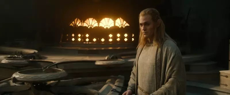 The Rings of Power - S2.E3 ∙ The Eagle and the Sceptre